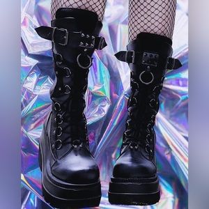Demonia Shaker Boots